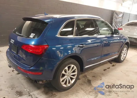 2015 Audi Q5 2.0T Premium z USA, uszkodzony, nr VIN WA1LFAFP7FA100390